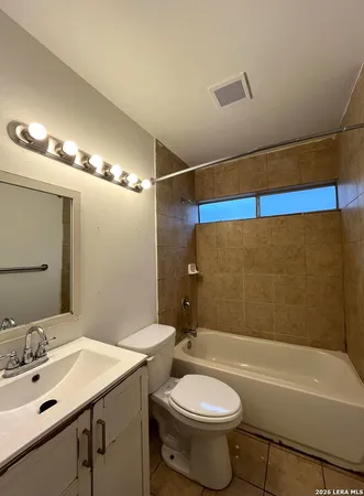 $1,325 | 7607 Sage Oak Street, Live Oak, TX 78233