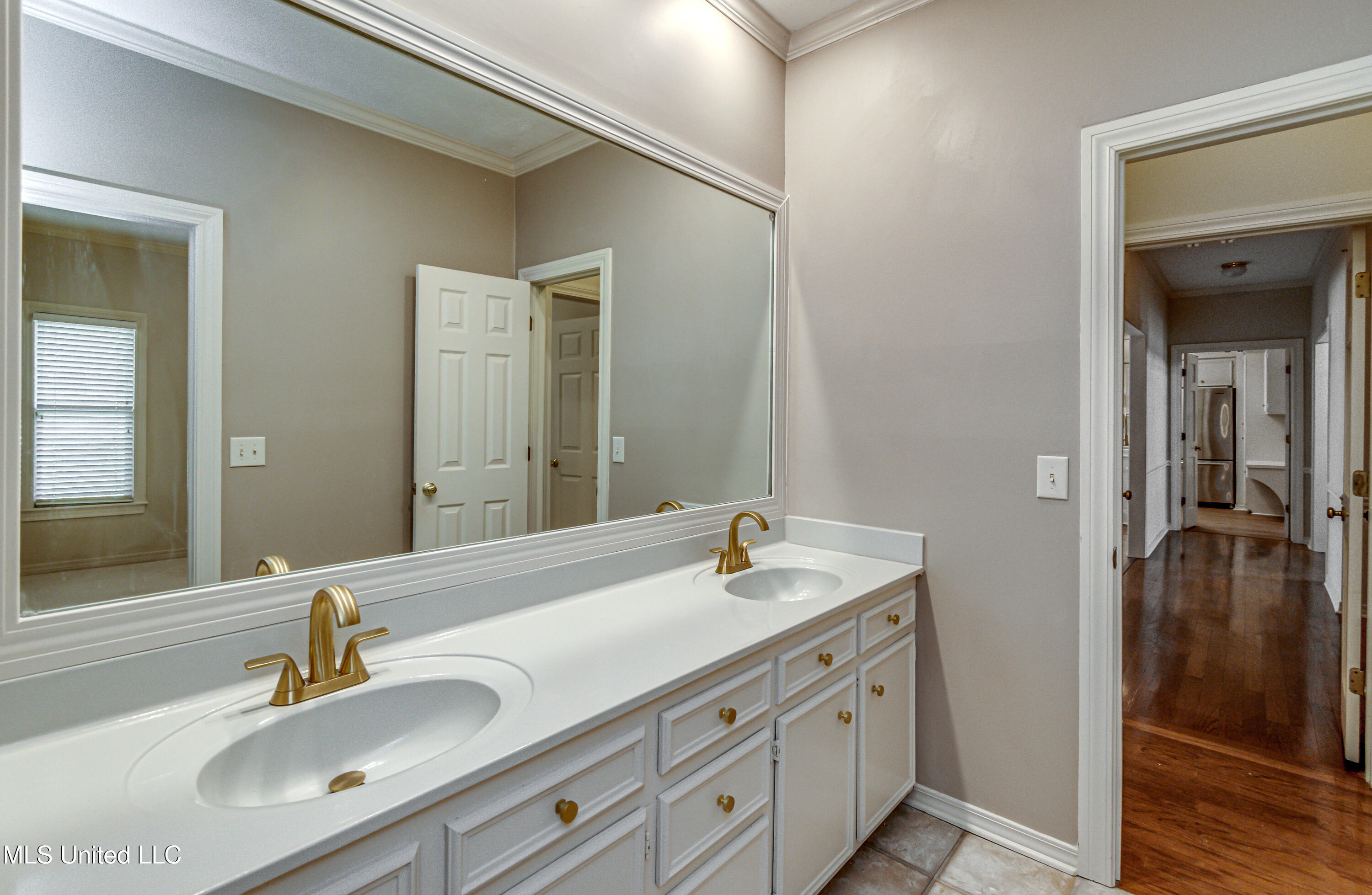 560 Dixton Drive Brandon, MS 39047 - Photo 40 of 58 560 Dixton Dr-44