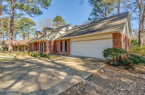 $2,400 | 560 Dixton Drive, Brandon, MS 39047