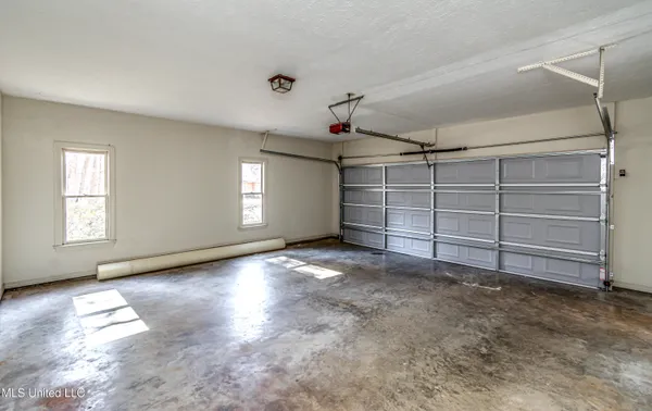 $2,400 | 560 Dixton Drive, Brandon, MS 39047