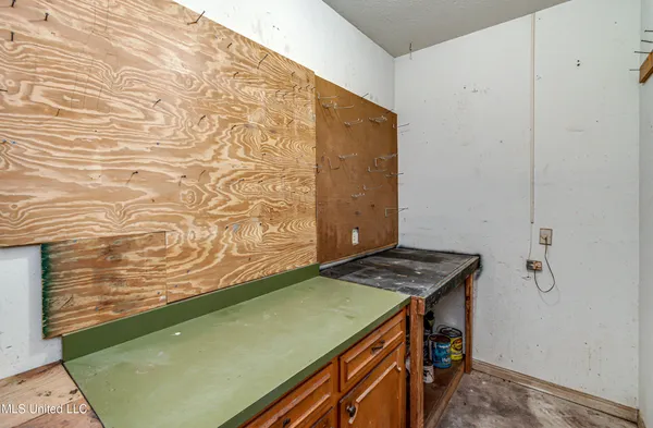 $2,400 | 560 Dixton Drive, Brandon, MS 39047