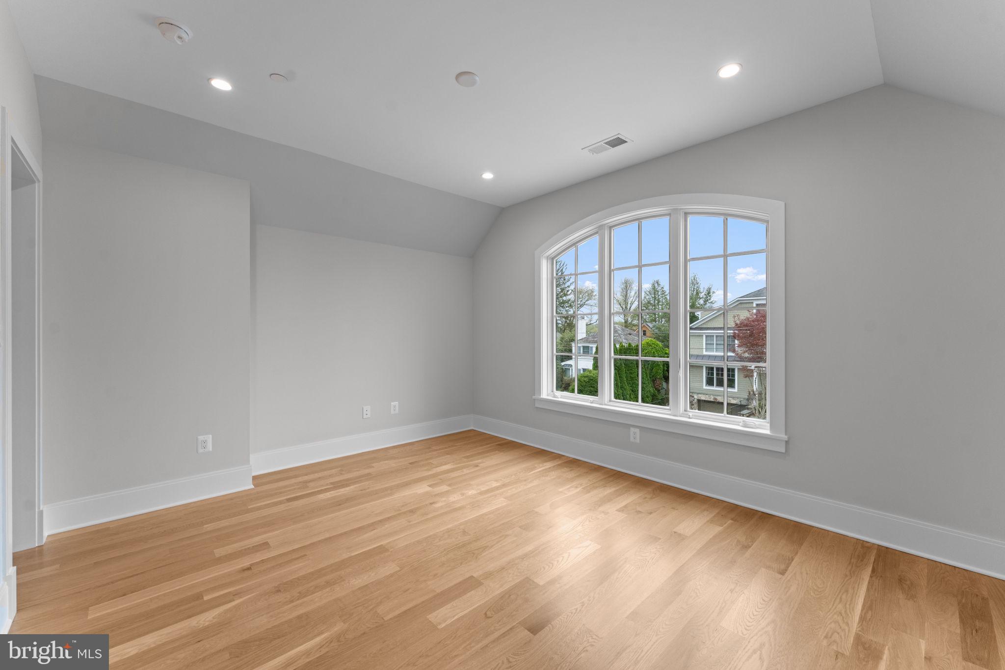 7005 Exfair Road Bethesda, MD 20814 - Photo 38 of 59