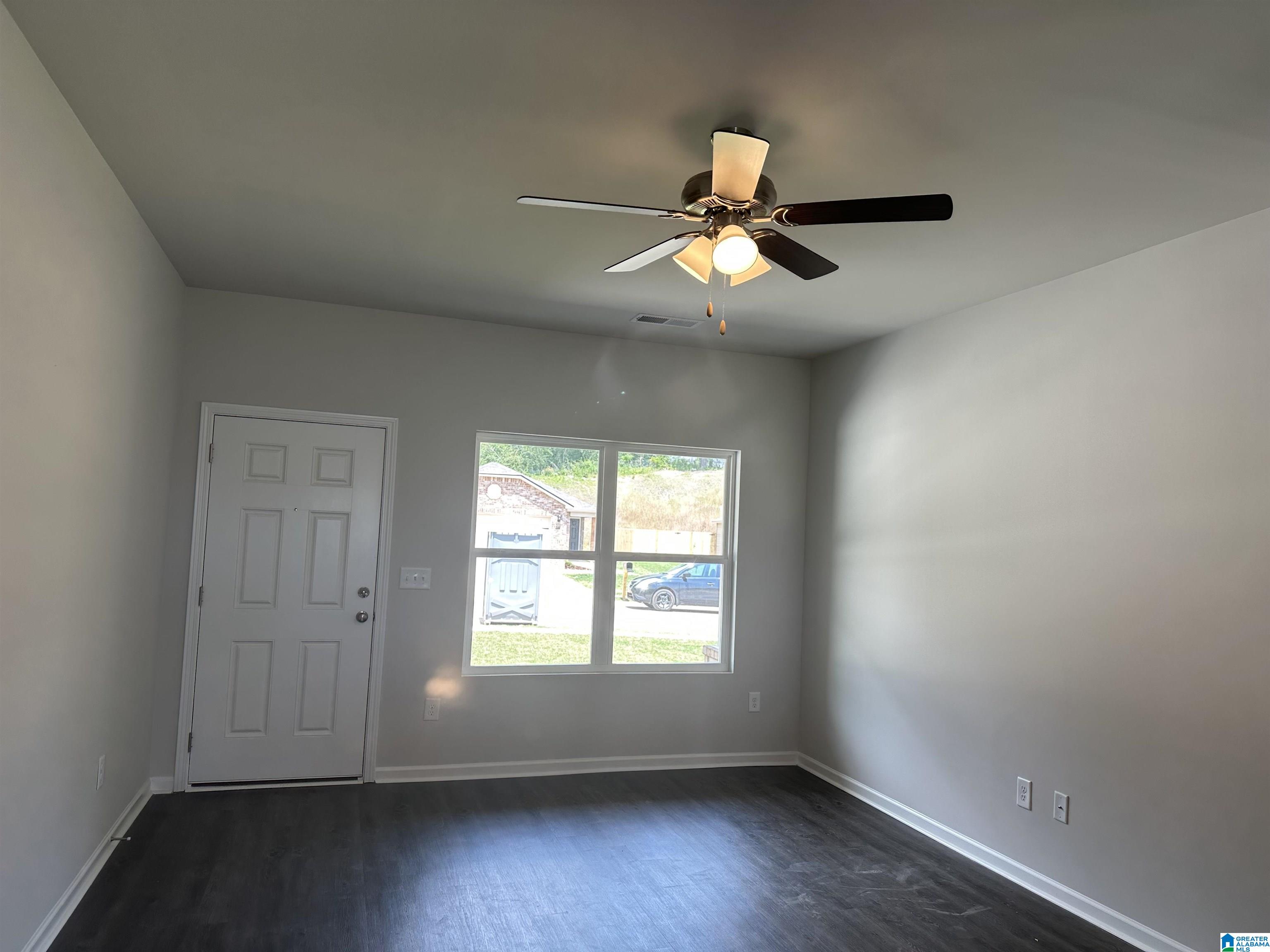 165 Tiffany Lane Ohatchee, AL 36271 - Photo 4 of 15