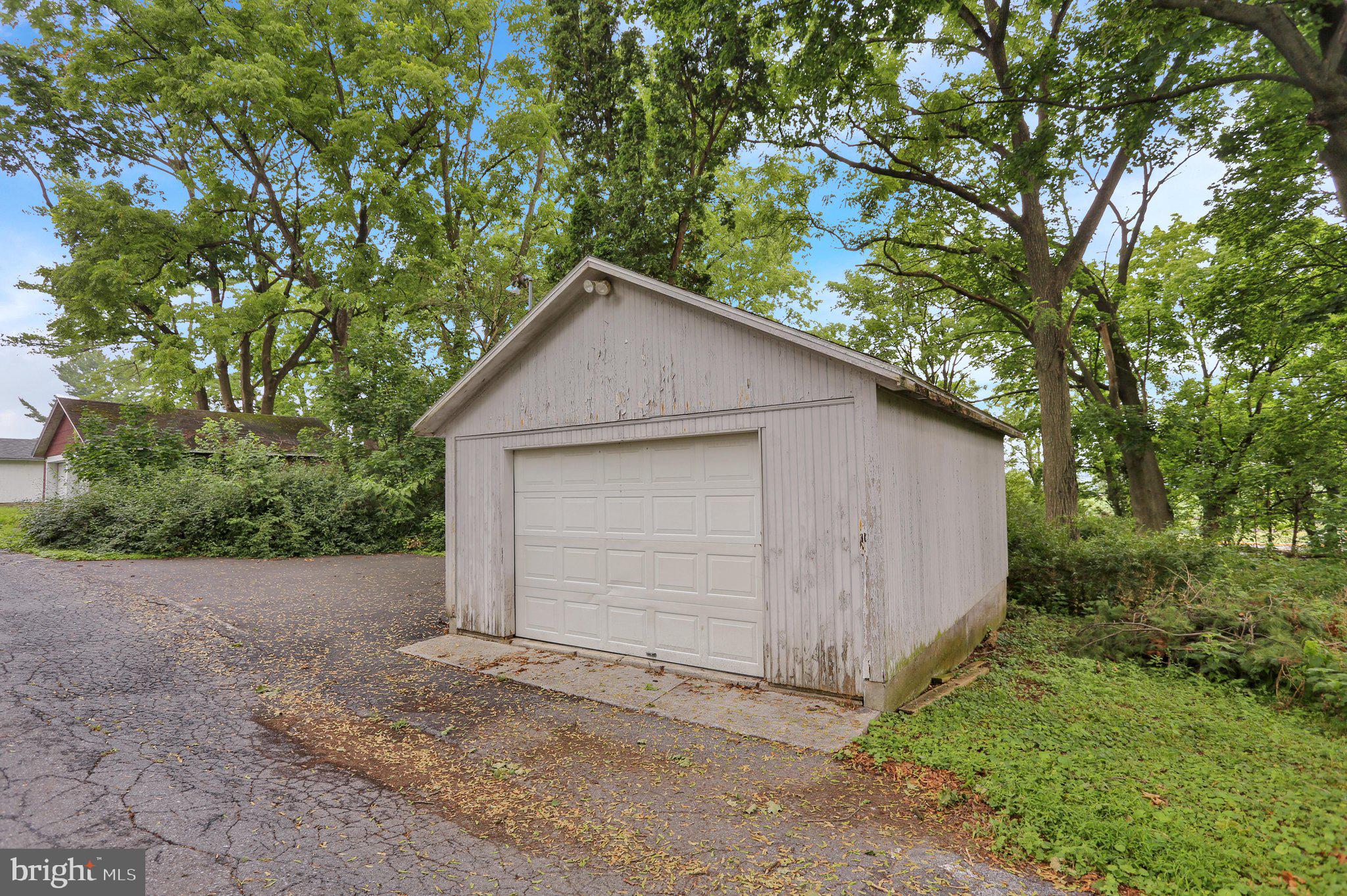 15179 Kutztown Road Kutztown, PA 19530 - Photo 35 of 38 E26A1137