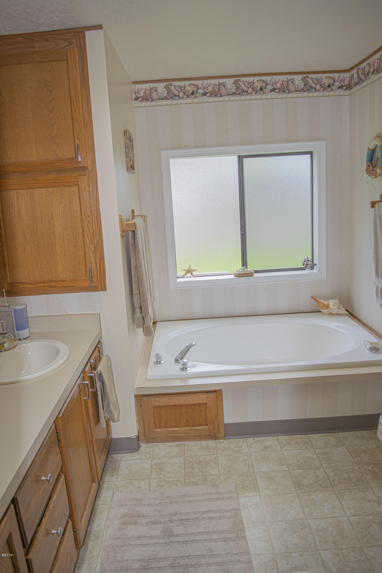 443 Southeast Moffitt Road Waldport, OR 97394 - Photo 22 of 26 Moffitt