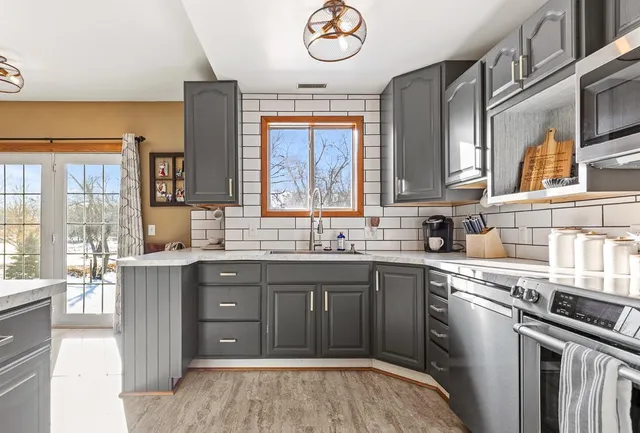 $175,000 | 213 North Harold Street, Ivanhoe, MN 56142