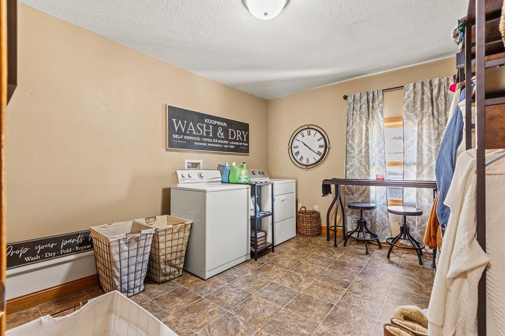 213 North Harold Street Ivanhoe, MN 56142 - Photo 36 of 47