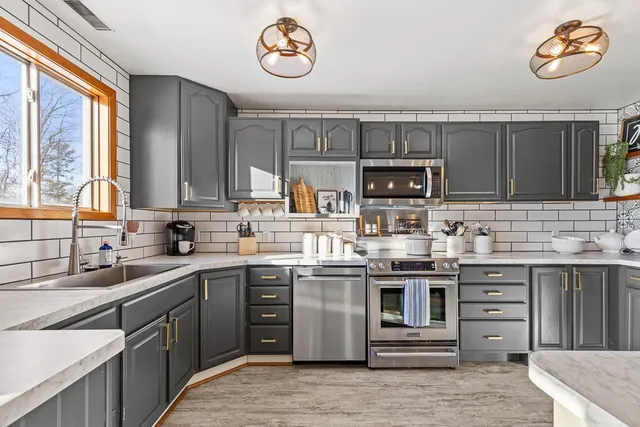 $175,000 | 213 North Harold Street, Ivanhoe, MN 56142