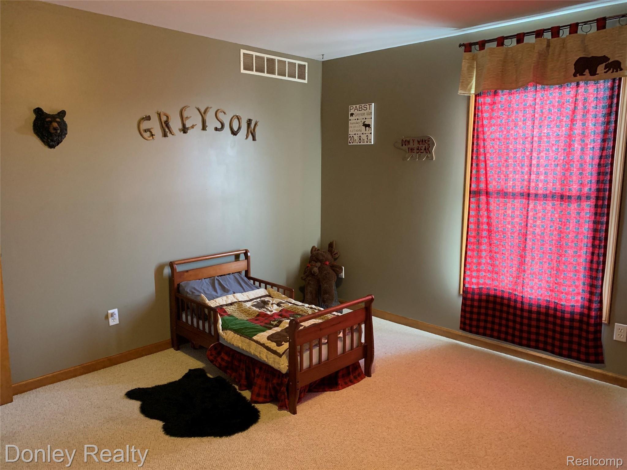 2550 Applegate Road Marlette, MI 48453 - Photo 21 of 34 IMG_7549.JPG