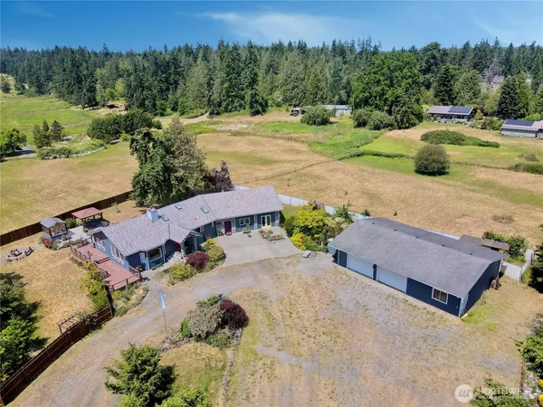 $749,900 | 10 Davenhill Lane, Sequim, WA 98382