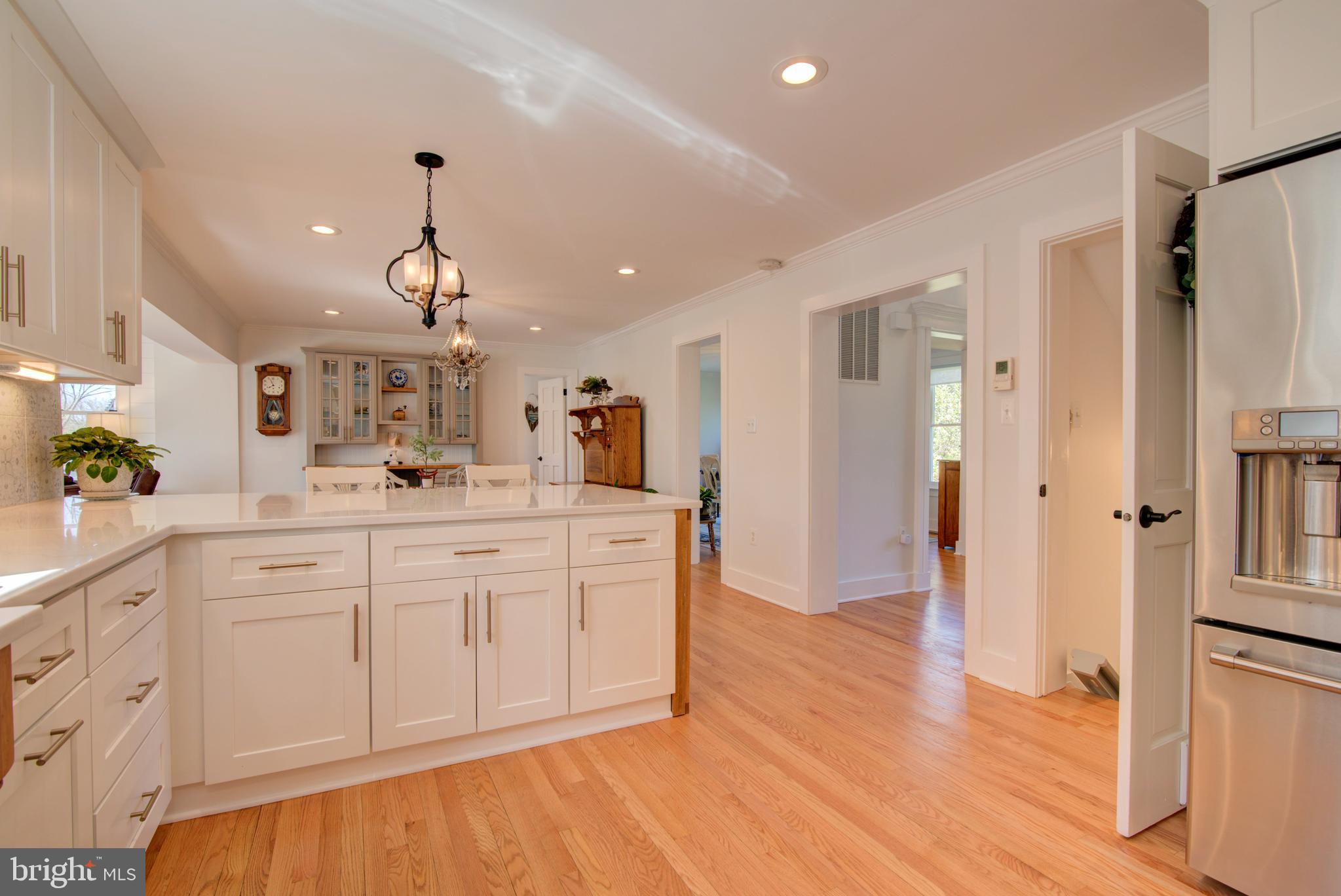 19411 Shelburne Glebe Road Leesburg, VA 20175 - Photo 13 of 58 Gallery Image 13