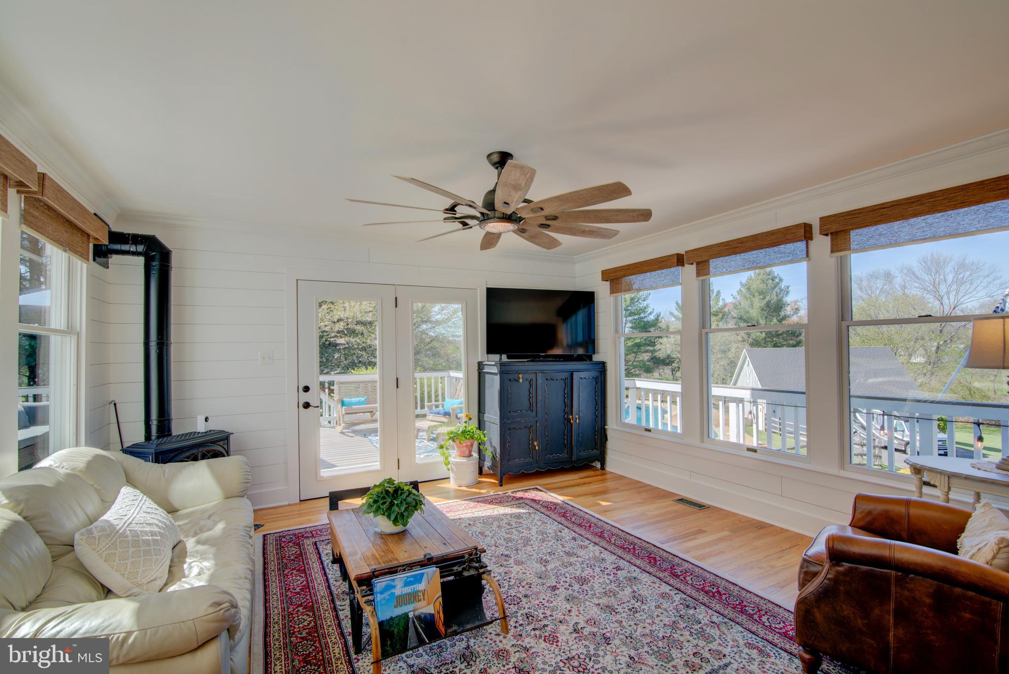 19411 Shelburne Glebe Road Leesburg, VA 20175 - Photo 21 of 58 Gallery Image 21