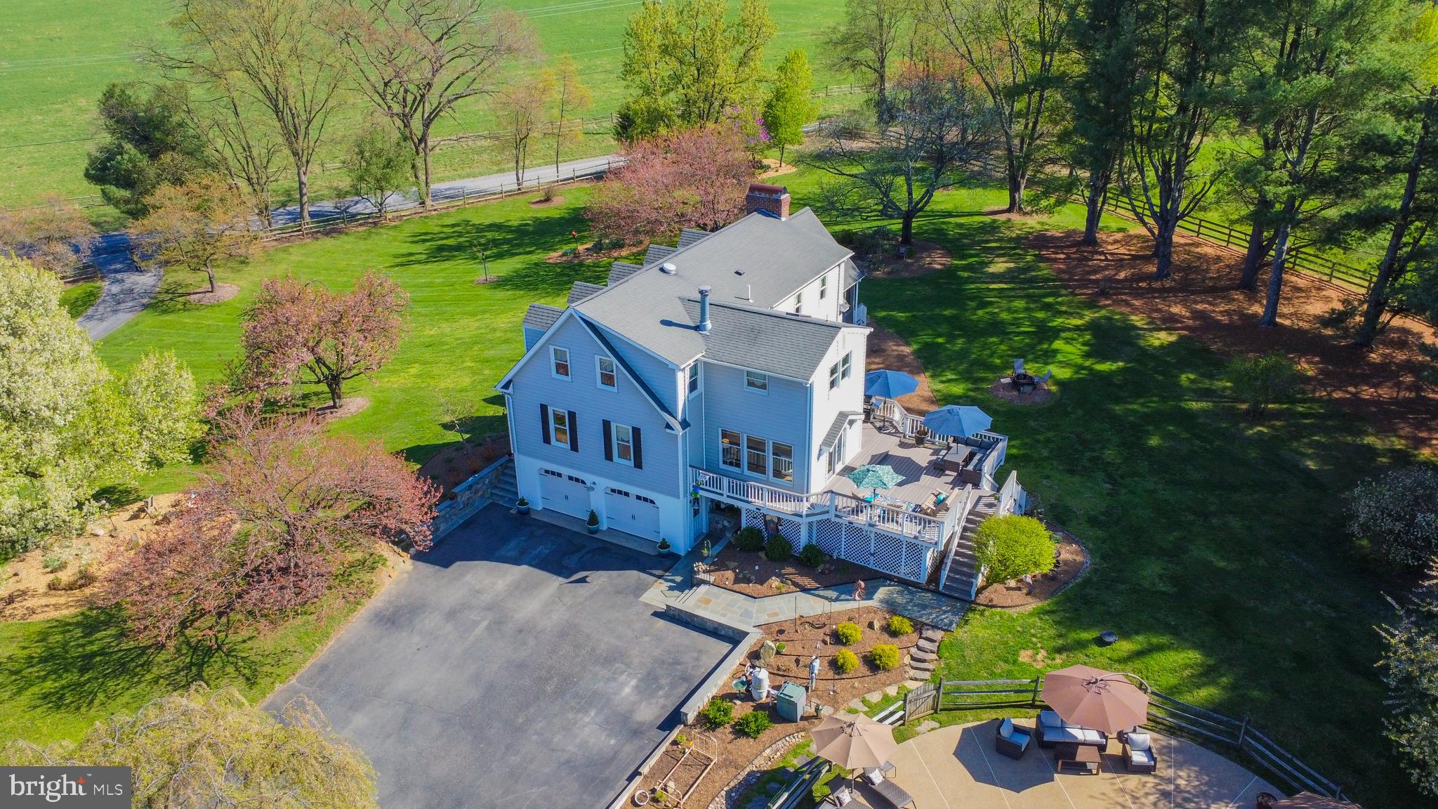 19411 Shelburne Glebe Road Leesburg, VA 20175 - Photo 55 of 58 Gallery Image 55