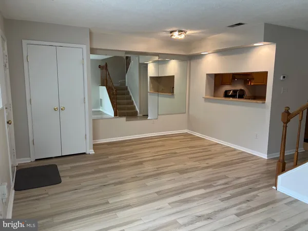 $2,475 | 6015 Netherton Street, Centreville, VA 20120