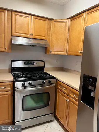 $2,475 | 6015 Netherton Street, Centreville, VA 20120