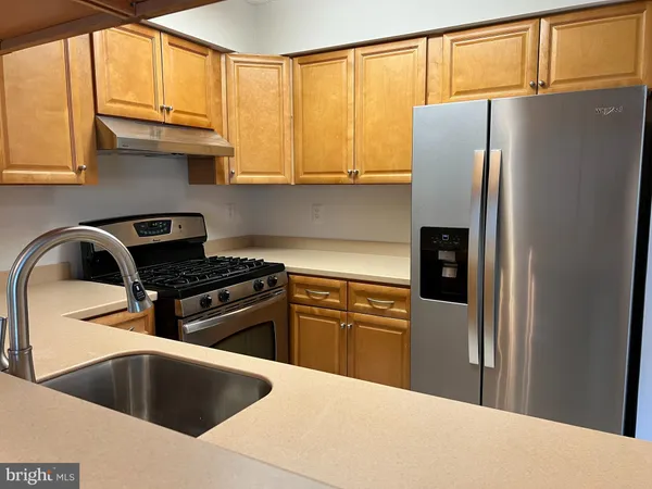 $2,475 | 6015 Netherton Street, Centreville, VA 20120