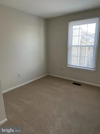 $2,475 | 6015 Netherton Street, Centreville, VA 20120