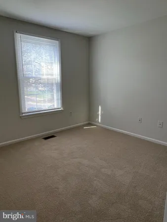 $2,475 | 6015 Netherton Street, Centreville, VA 20120