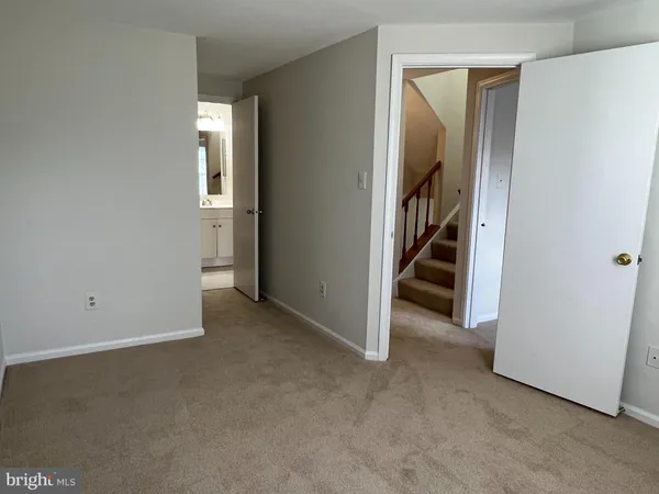 $2,475 | 6015 Netherton Street, Centreville, VA 20120