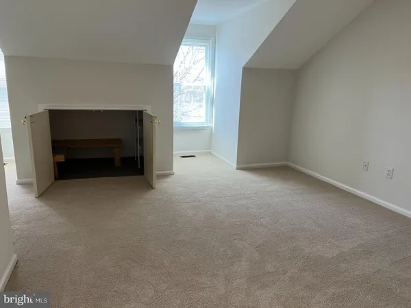 $2,475 | 6015 Netherton Street, Centreville, VA 20120