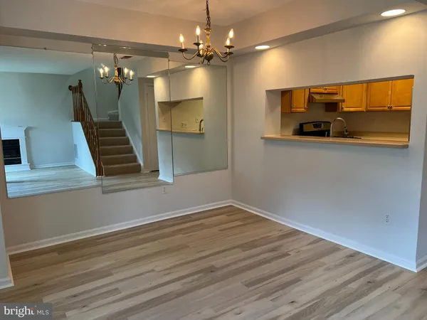 $2,475 | 6015 Netherton Street, Centreville, VA 20120