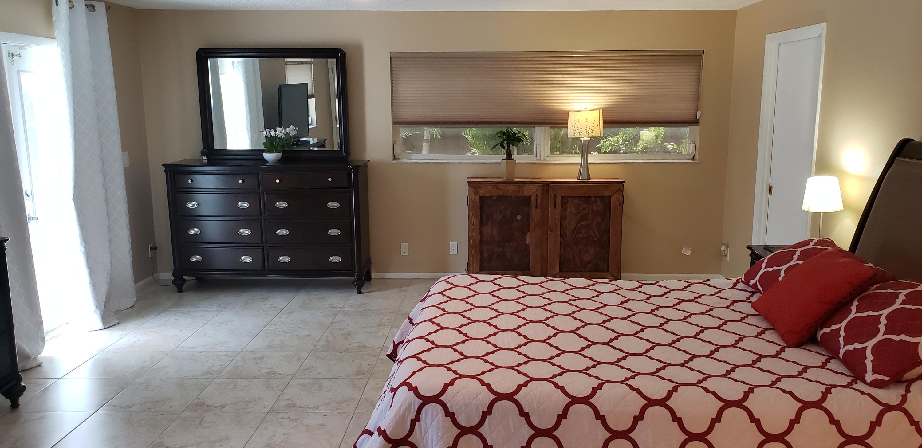 585 Northwest 15th Court Boca Raton, FL 33486 - Photo 13 of 30 20190809_165018