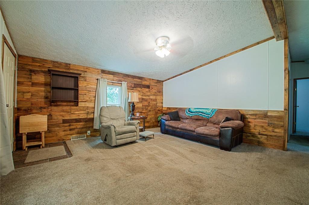11663 North Division Road Fountaintown, IN 46130 - Photo 4 of 17