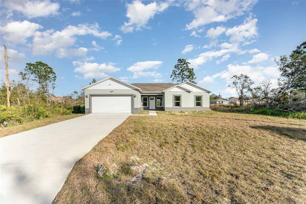 1609 Pickerel Court Kissimmee, FL 34759 - Photo 2 of 32