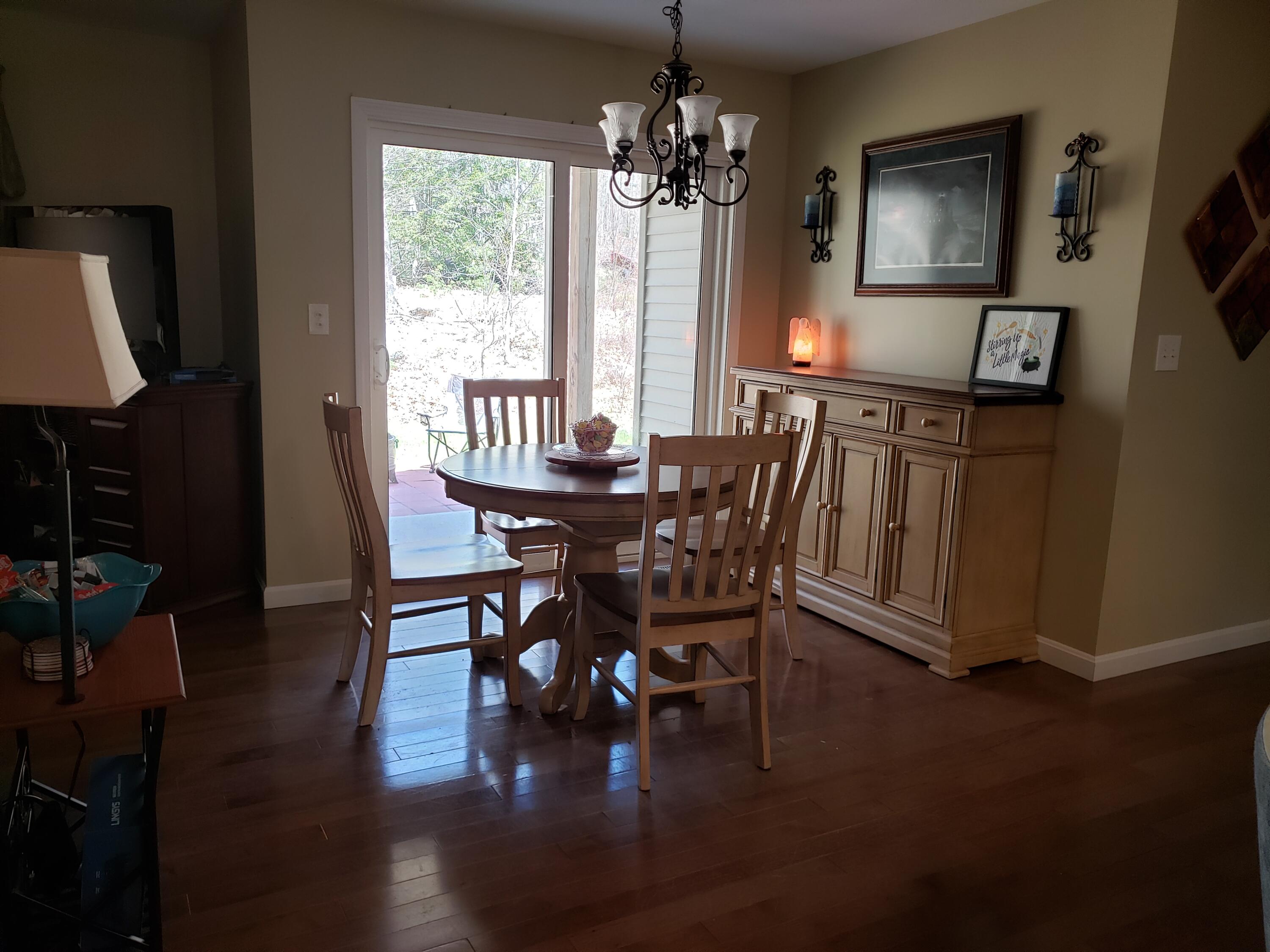 688 R Webbs Mills Road Raymond, ME 04071 - Photo 23 of 41 Dining Room