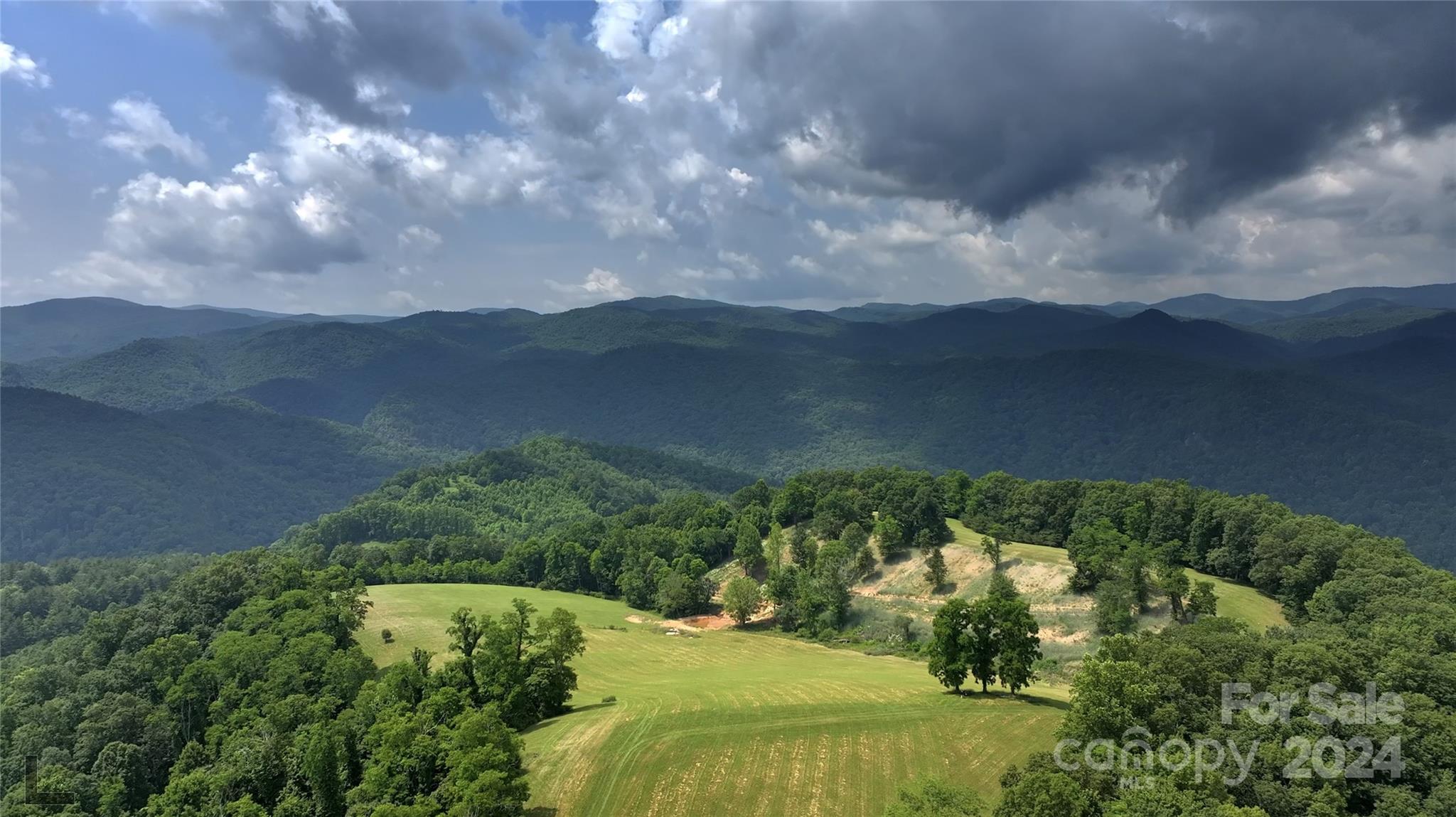472 Grays Ridge Road Tuckasegee, NC 28783 - Photo 12 of 14 Gallery Image 12
