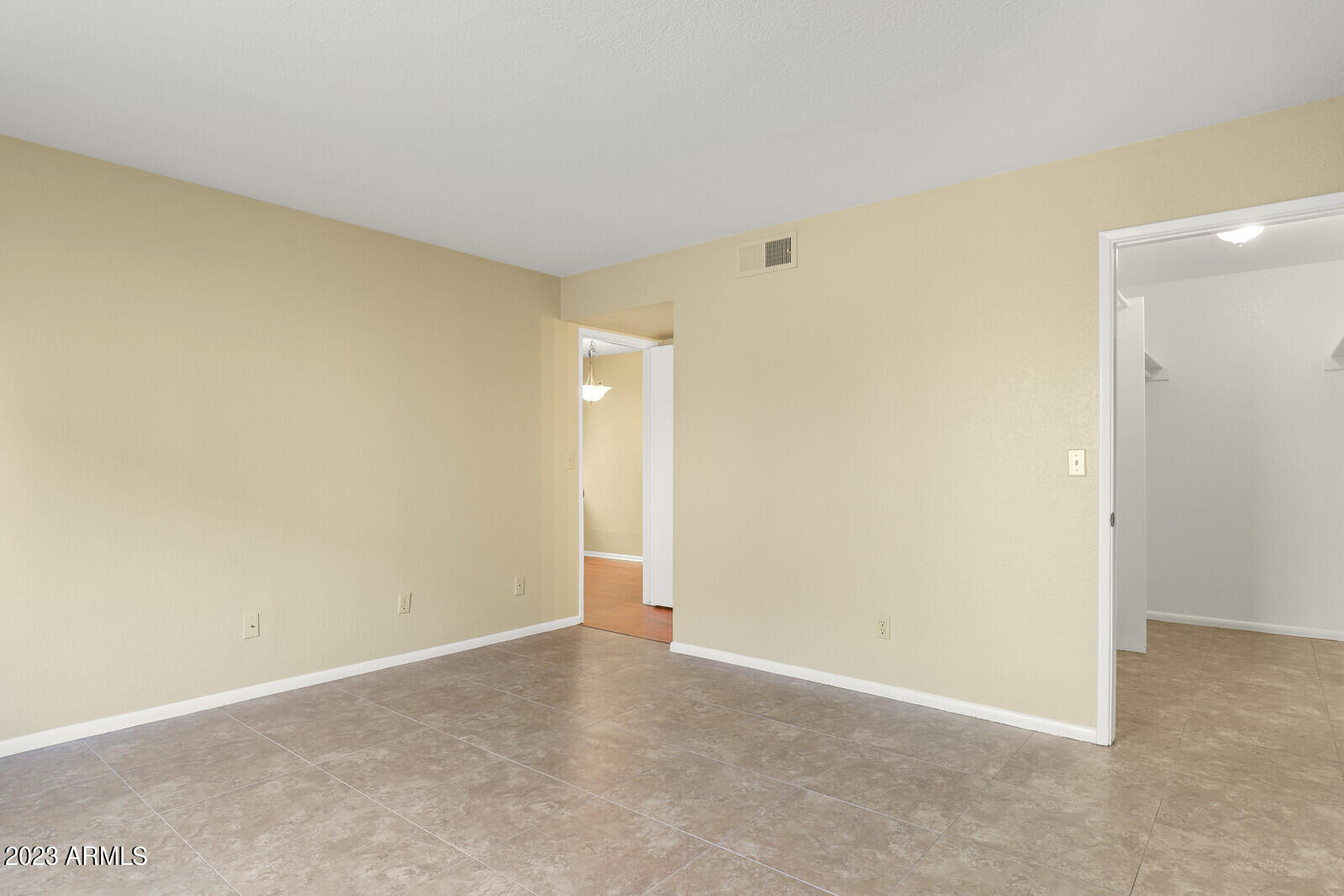 16635 North Cave Creek Road, Unit 112 Phoenix, AZ 85032 - Photo 10 of 20 Br1 2