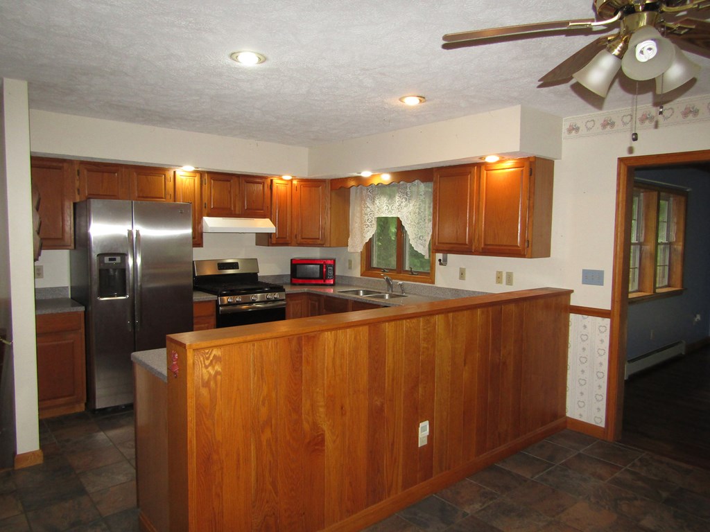 12386 Patterson Road Titusville, PA 16354 - Photo 4 of 25