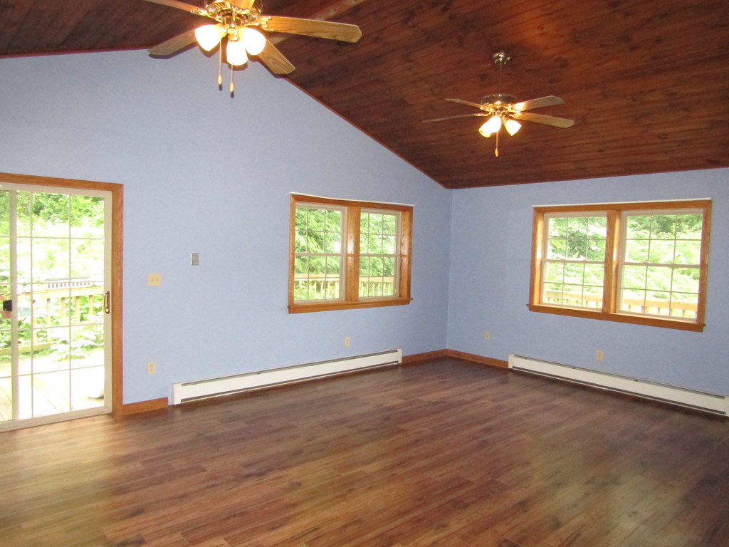 12386 Patterson Road Titusville, PA 16354 - Photo 5 of 25