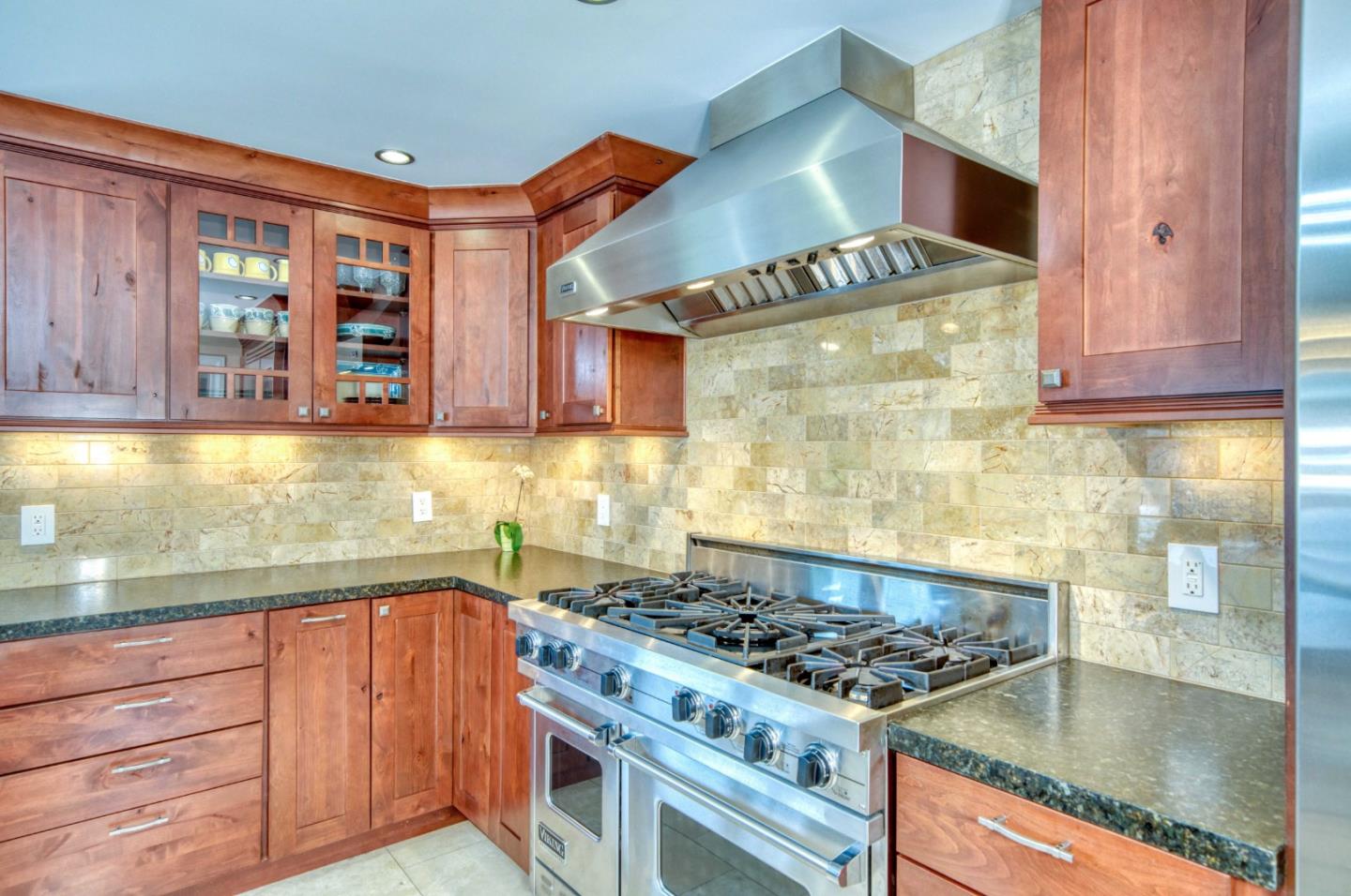 408 Greenbrier Road Half Moon Bay, CA 94019 - Photo 11 of 49 Gallery Image 11