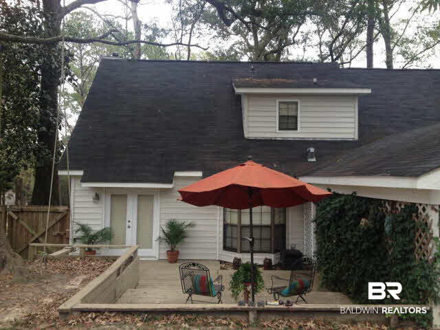 111 Woodside Drive Daphne, AL 36526 - Photo 21 of 31 Fabulous outdoor space for cooking out and entertaining.