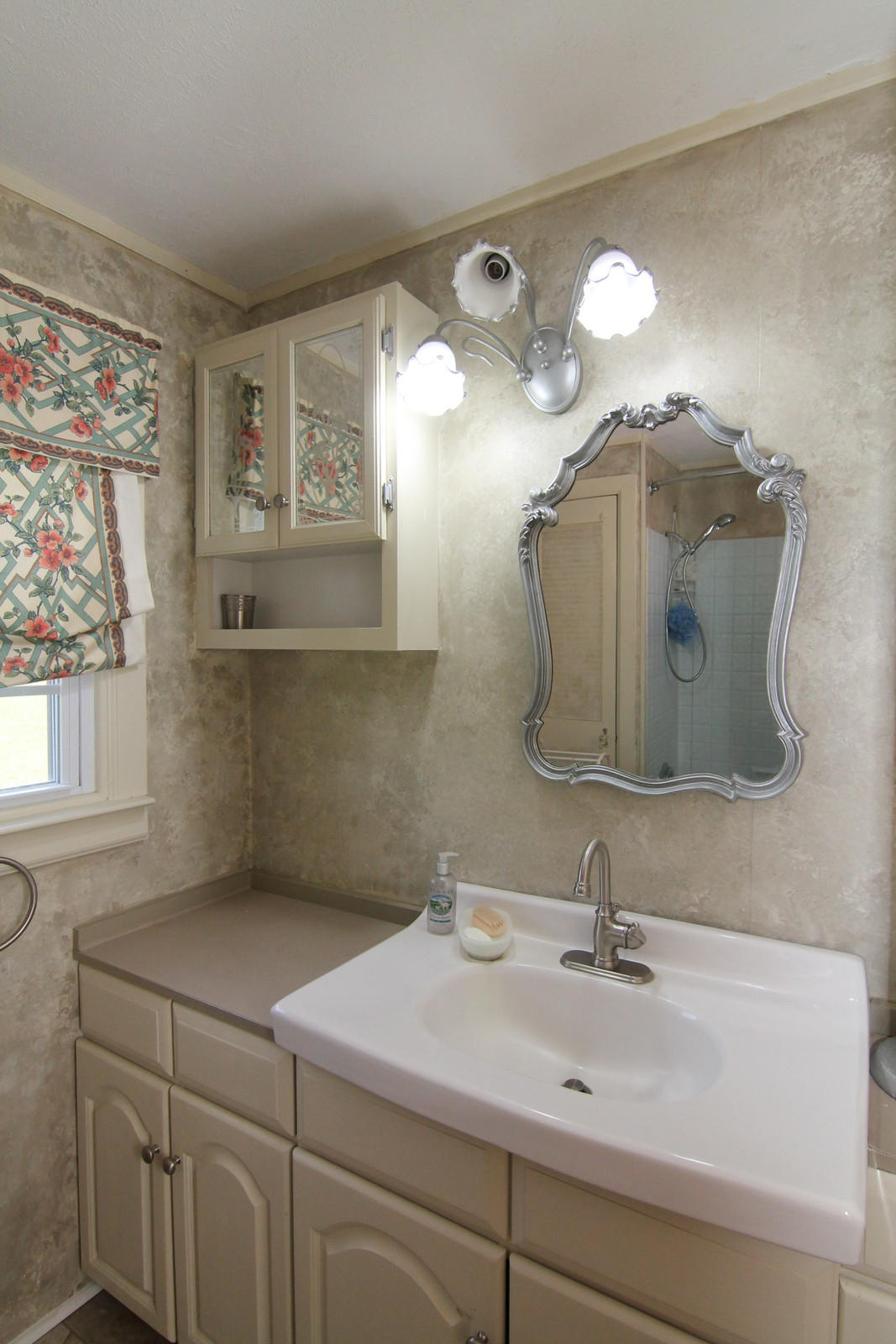 1388 Shadow Mountain Lane Blue Ridge, VA 24064 - Photo 23 of 55 IMG_1329