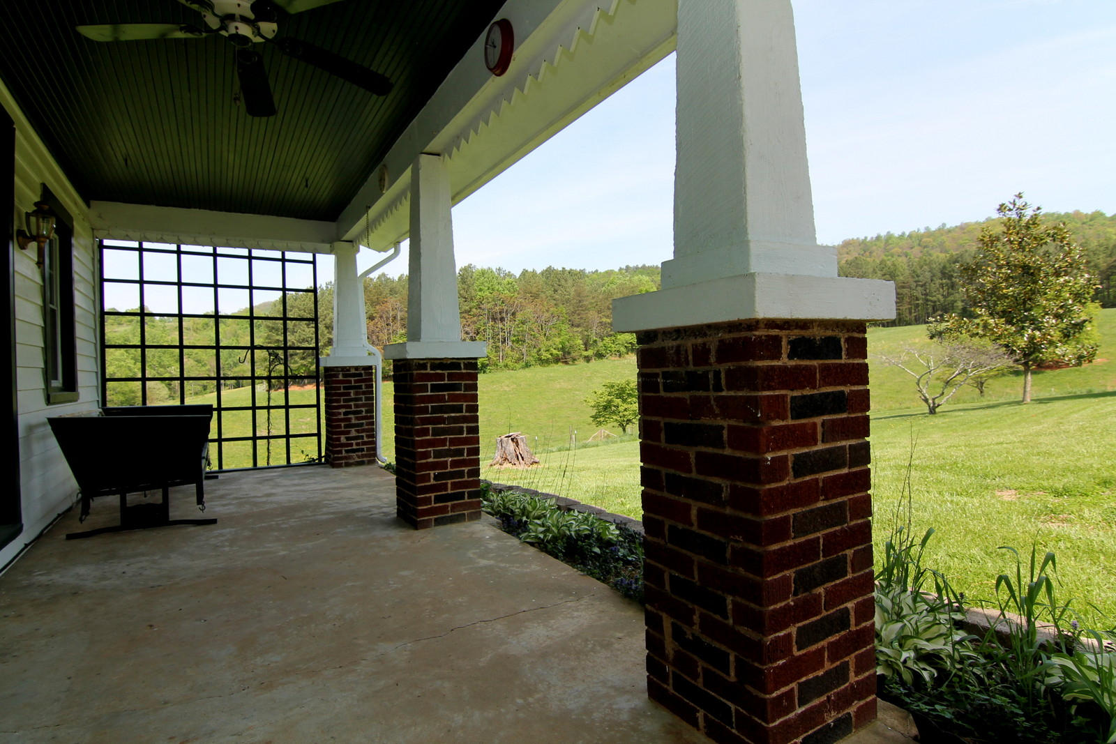 1388 Shadow Mountain Lane Blue Ridge, VA 24064 - Photo 42 of 55 IMG_1357