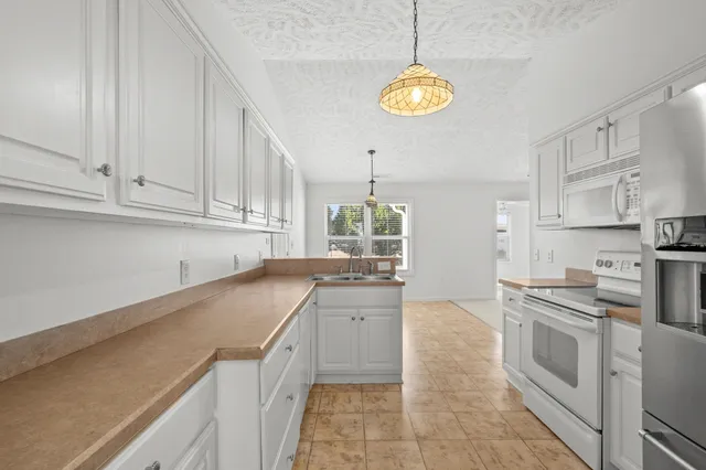 $280,000 | 227 Sweetbay Magnolia Street, Loris, SC 29569