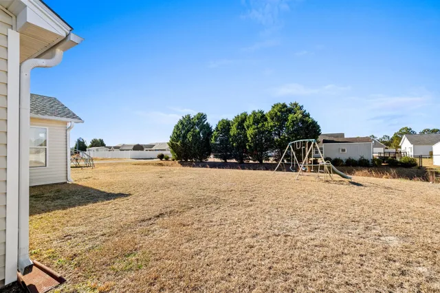 $280,000 | 227 Sweetbay Magnolia Street, Loris, SC 29569