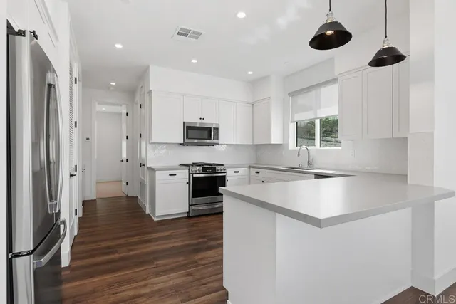 $3,800 | 1247 Stonemark Pl Vista, Unit ADU, Vista, CA 92081