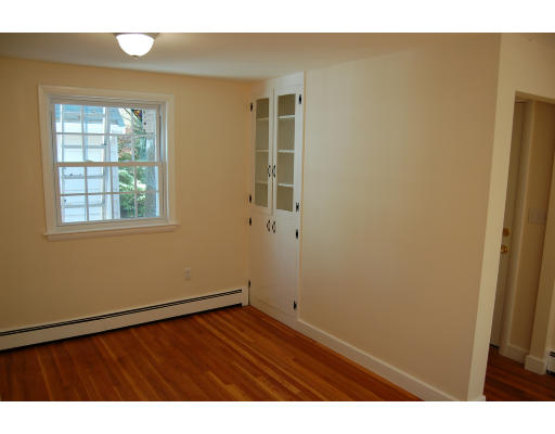 144 Upland Road Concord, MA 01742 - Photo 10 of 12 Gallery Image 10