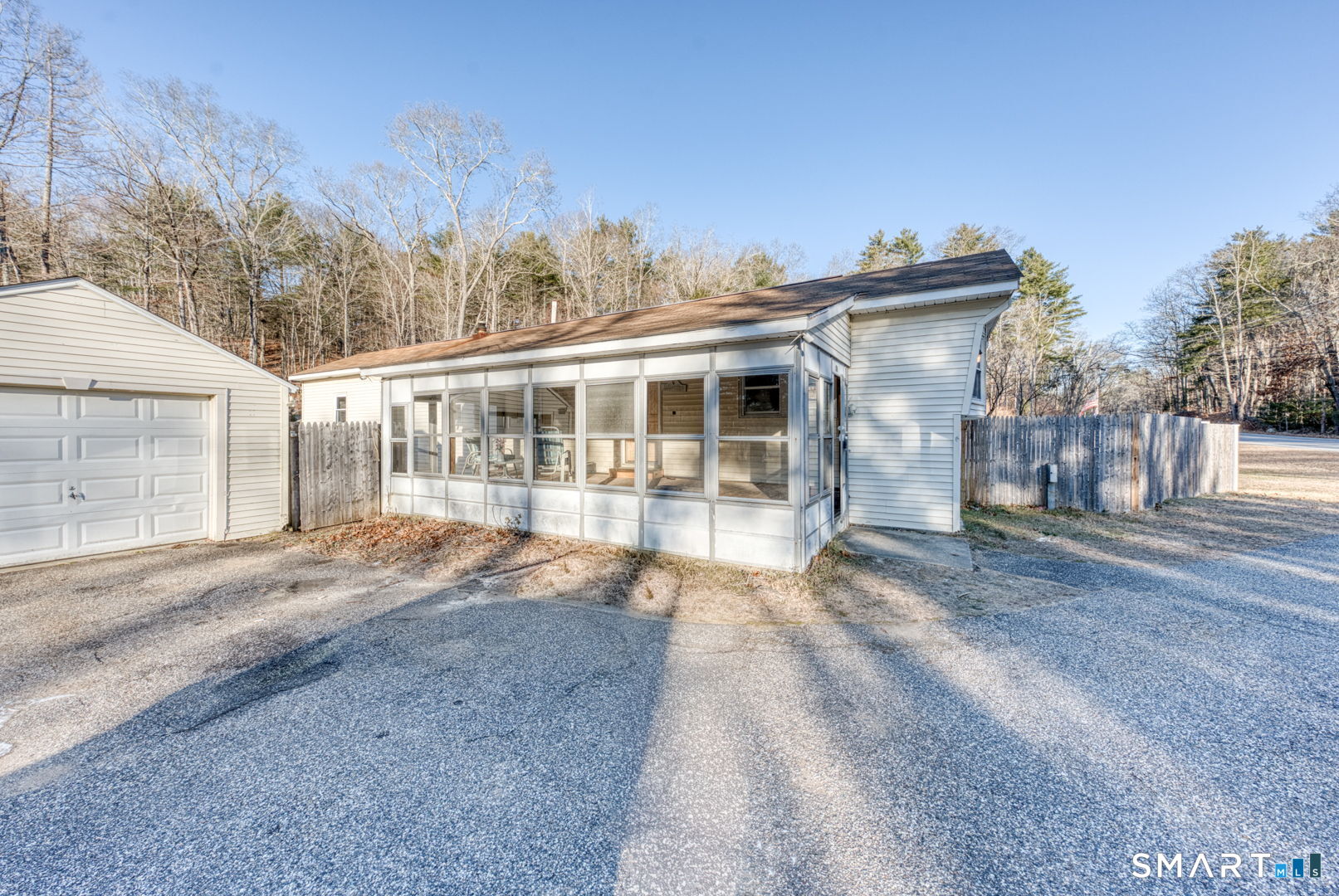 597 Warrenville Road Mansfield, CT 06250 - Photo 2 of 38