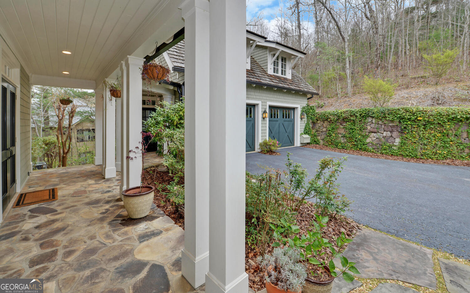 1810 Murray Cove Road Tiger, GA 30576 - Photo 3 of 112