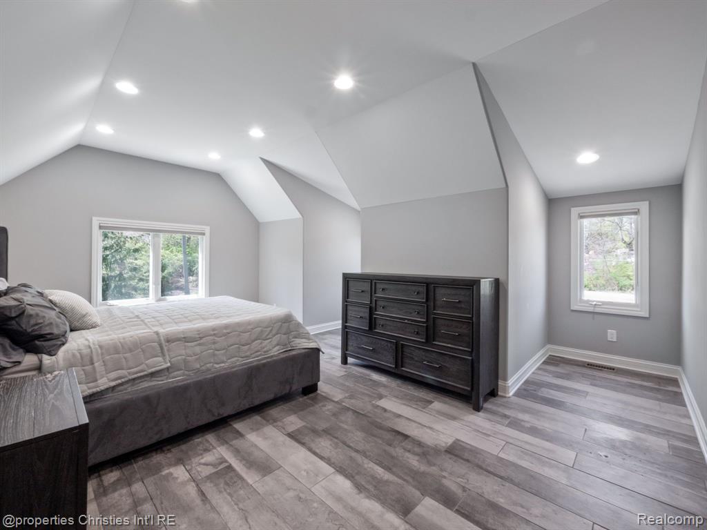 920 Southdown Road Bloomfield Hills, MI 48304 - Photo 36 of 64 Gallery Image 36