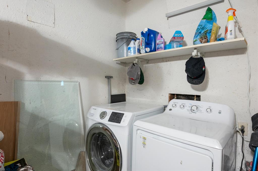 1704 Joyce Street Arlington, TX 76010 - Photo 15 of 19 a utility room with dryer and washer