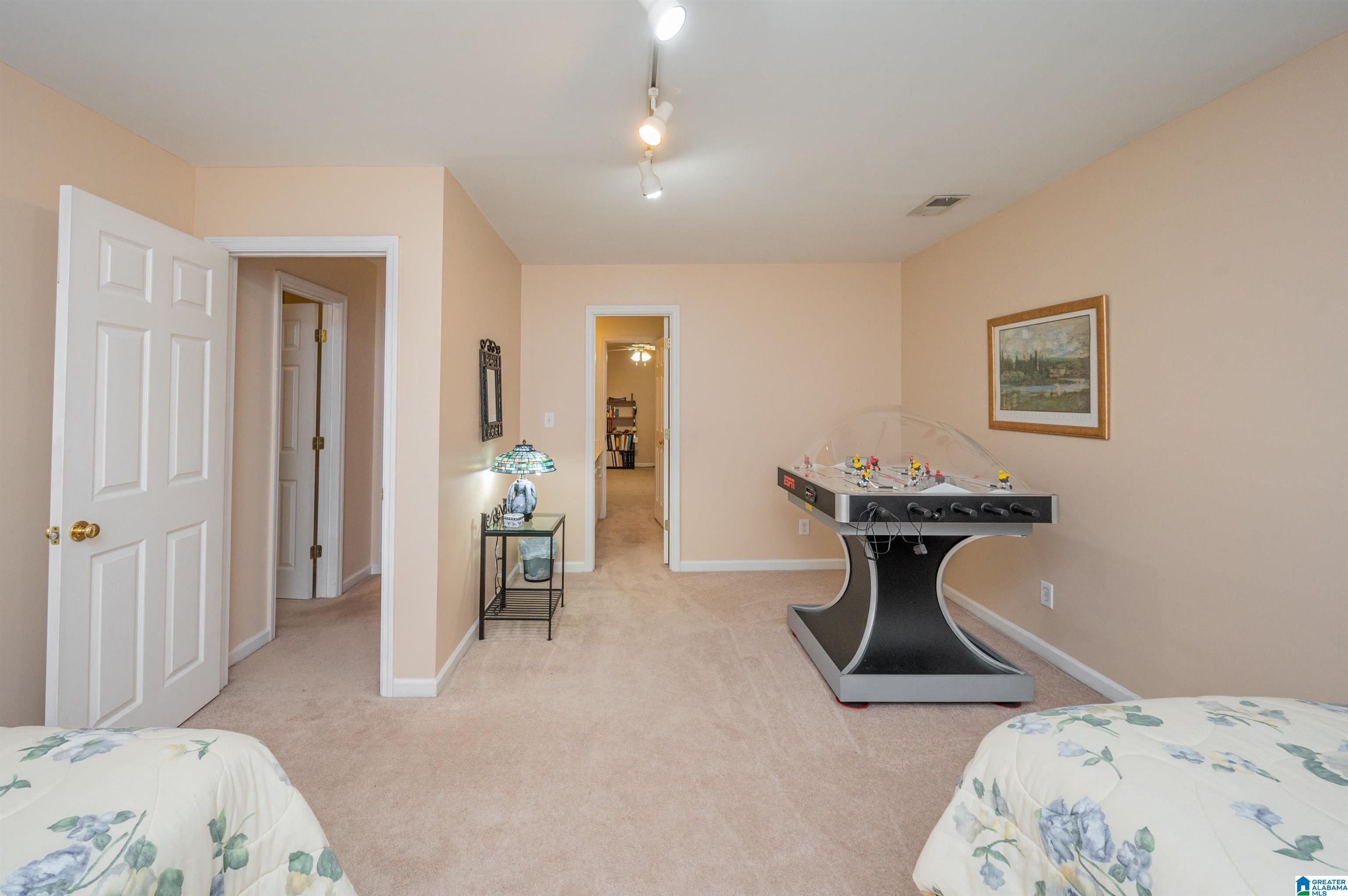 2816 Abingdon Road Birmingham, AL 35243 - Photo 41 of 50