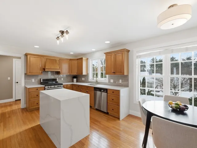 $549,900 | 4 Pioneer Drive, Palmer, MA 01069