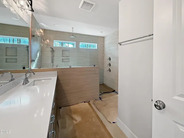 $639,700 | 147 Charlotte Knoll Street, Zebulon, NC 27597