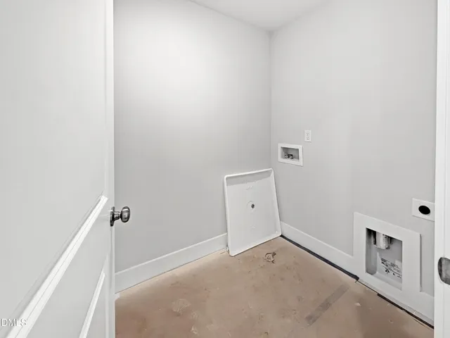 $639,700 | 147 Charlotte Knoll Street, Zebulon, NC 27597