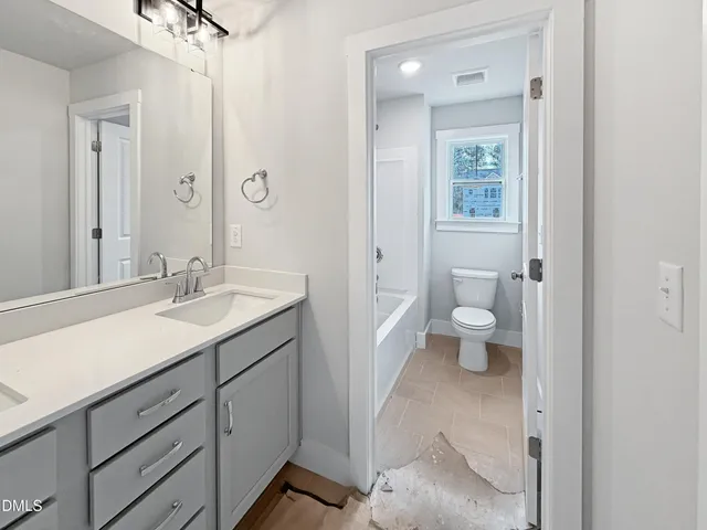 $639,700 | 147 Charlotte Knoll Street, Zebulon, NC 27597